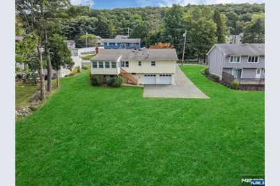 64 Tremont Terrace, Wanaque, NJ 07465 - Photo 19