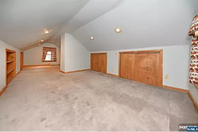 856 Ester Avenue, Teaneck Township, NJ 07666 - Photo 17