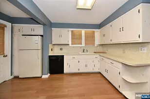 856 Ester Ave, Teaneck Township, NJ 07666 - Photo 15