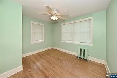 856 Ester Avenue, Teaneck Township, NJ 07666 - Photo 13