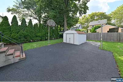 856 Ester Avenue, Teaneck Township, NJ 07666 - Photo 19