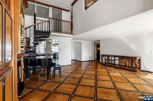 200 Old Palisade Road Th5, Fort Lee, NJ 07024 - Photo 13