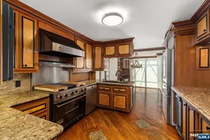 200 Old Palisade Road Th5, Fort Lee, NJ 07024 - Photo 15