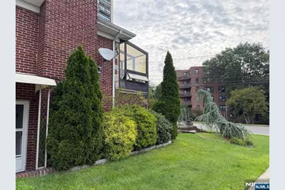 1441 Palisade Avenue, Fort Lee, NJ 07024 - Photo 11