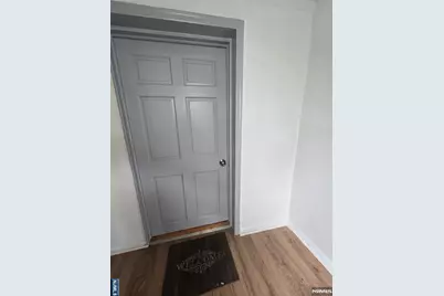 255 Jackson Avenue, Hackensack, NJ 07601 - Photo 11