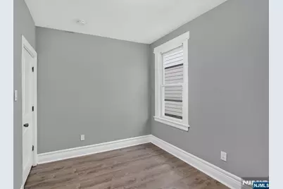 529 Clinton Street, East Orange, NJ 07018 - Photo 17