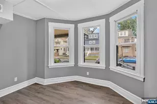 529 Clinton St, East Orange, NJ 07018 - Photo 9