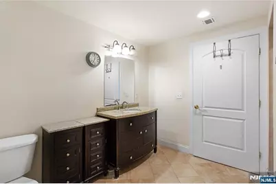 1677 Springfield Avenue 2 #2, Maplewood, NJ 07040 - Photo 15