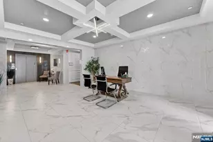 7 Theta Dr 111, Vernon, NJ 07462 - Photo 3