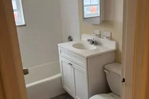 278 Main Street F4, Little Ferry, NJ 07643 - Photo 3