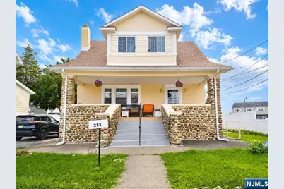 233 Jackson Avenue, Hackensack, NJ 07601 - Photo 1