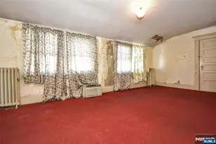 80 14th St, Prospect Park, NJ 07508 - Photo 17