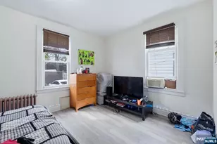 68 Halstead St, Newark, NJ 07106 - Photo 3