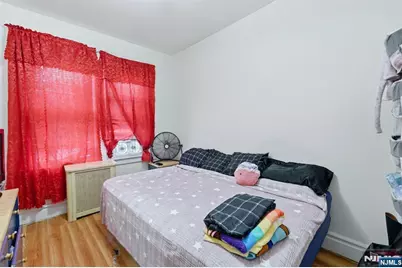 68 Halstead Street, Newark, NJ 07106 - Photo 15