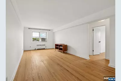 2215 Central 5D #5D, Fort Lee, NJ 07024 - Photo 7