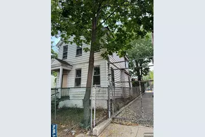 38 Sunset Avenue, Newark, NJ 07106 - Photo 3