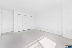 2185 Lemoine 5B, Fort Lee, NJ 07024 - Photo 13