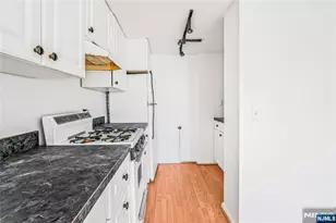 2185 Lemoine 5B, Fort Lee, NJ 07024 - Photo 5