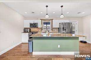 376 Riverside Ave, Rutherford, NJ 07070 - Photo 13