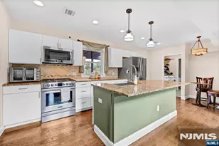 376 Riverside Ave, Rutherford, NJ 07070 - Photo 11