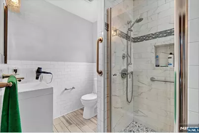 376 Riverside Avenue, Rutherford, NJ 07070 - Photo 17