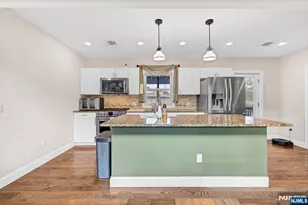376 Riverside Ave, Rutherford, NJ 07070 - Photo 13