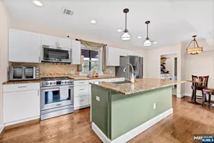 376 Riverside Ave, Rutherford, NJ 07070 - Photo 11