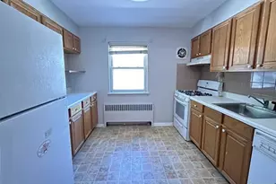 430 Beverly Road 2W, Teaneck Township, NJ 07666 - Photo 5