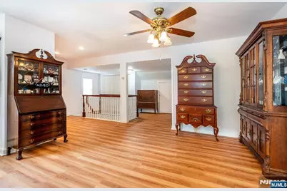 325 Terhune Avenue, Passaic, NJ 07055 - Photo 17