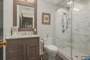 555 Miller Ct, Wyckoff Township, NJ 07481 - Photo 37