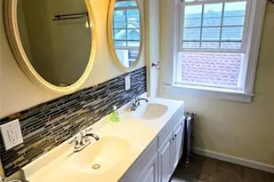 31 Hedden Terrace 2nd Floor, North Arlington, NJ 07031 - Photo 5