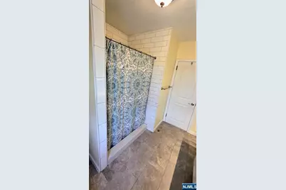 31 Hedden Terrace 2nd Floor #2nd floor, North Arlington, NJ 07031 - Photo 7