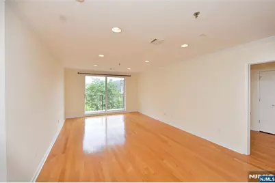 659 1st Street 413 #413, Hoboken, NJ 07030 - Photo 3