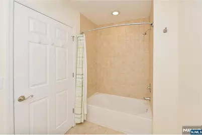 659 1st Street 413 #413, Hoboken, NJ 07030 - Photo 15