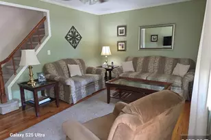 569 Center Ave, River Edge, NJ 07661 - Photo 3
