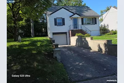 569 Center Avenue, River Edge, NJ 07661 - Photo 1