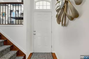 5 Creekside Ct, Secaucus, NJ 07094 - Photo 3