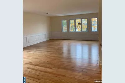 3 2nd Street 2 #2, Elmwood Park, NJ 07407 - Photo 5
