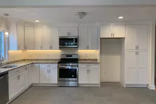 3 2nd Street 2, Elmwood Park, NJ 07407 - Photo 7