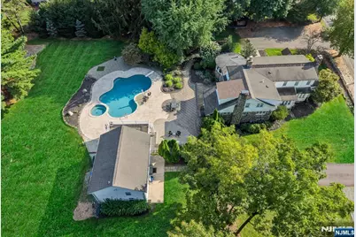 41 E Crescent Avenue, Mahwah, NJ 07430 - Photo 41