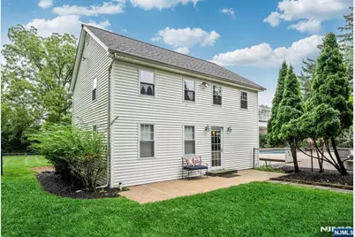 41 E Crescent Avenue, Mahwah, NJ 07430 - Photo 29