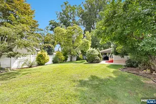 349 N Ridgewood Blvd, Washington Township, NJ 07676 - Photo 41