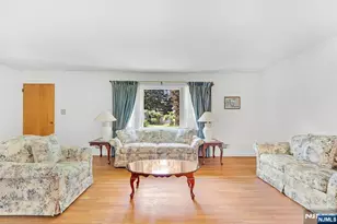 349 N Ridgewood Blvd, Washington Township, NJ 07676 - Photo 13
