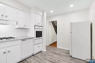 349 N Ridgewood Blvd, Washington Township, NJ 07676 - Photo 15