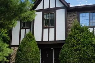 201 Mark Twain Way, Mahwah, NJ 07430 - Photo 1
