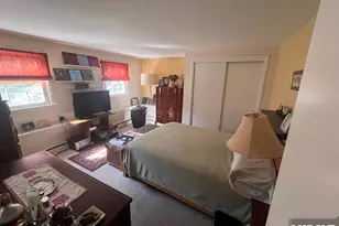 33 Smith St, Waldwick, NJ 07463 - Photo 9