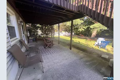33 Smith Street, Waldwick, NJ 07463 - Photo 15