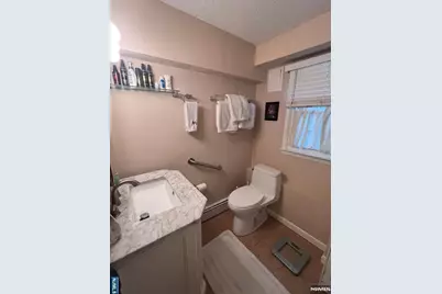 33 Smith Street, Waldwick, NJ 07463 - Photo 11