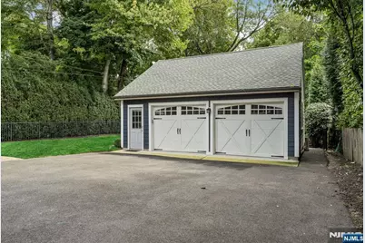 200 Katherine Road, Ridgewood, NJ 07450 - Photo 35