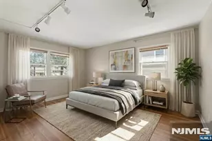 546 Lynn St, Ridgewood, NJ 07450 - Photo 15